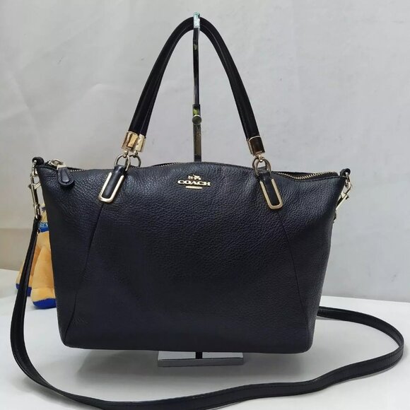 Coach Handbags - Coach Black Pebbled Leather Crossbody Tote